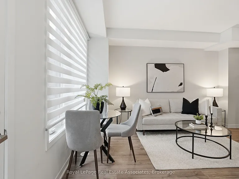 3425 Ridgeway Dr #10 — Photo 3