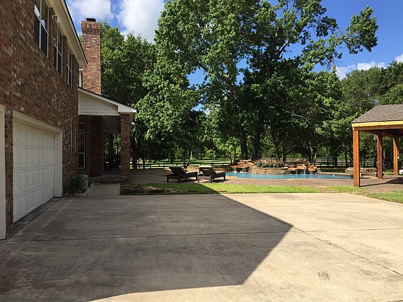 5th image of 17514 Cypress Glen St
