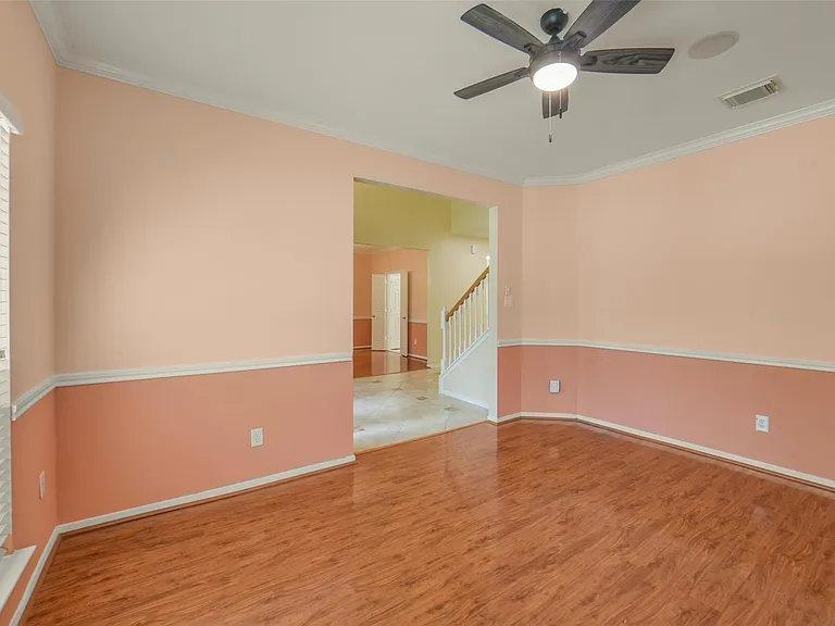 2414 Falcon Knoll Ln — Photo 7