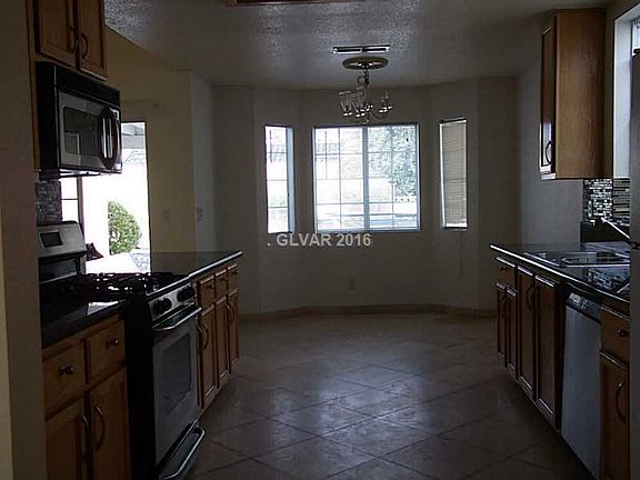 2nd image of 6236 Sierra Pines Ct