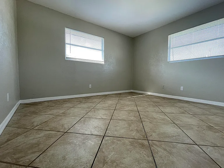 2880 Harson Way — Photo 25