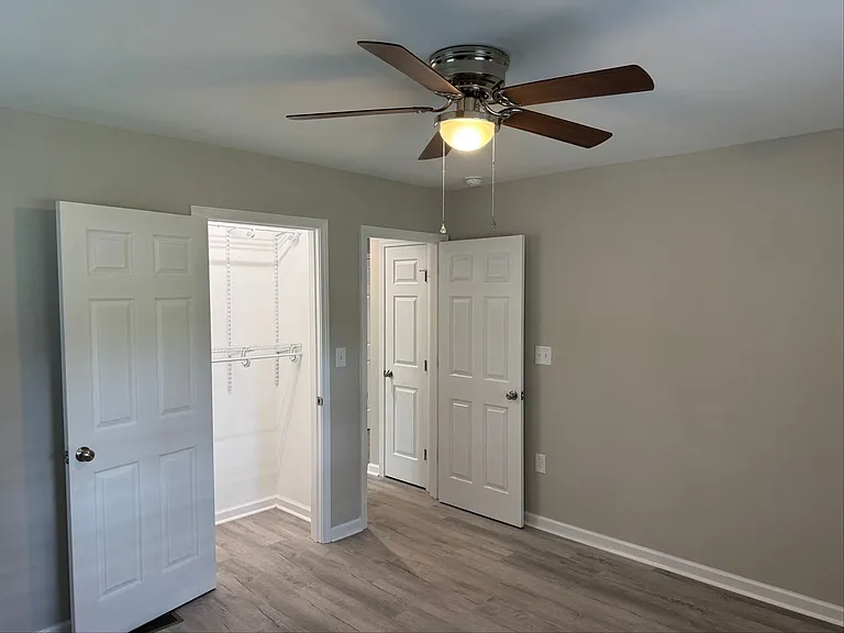 1733 River Rd — Photo 10