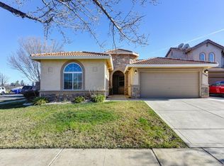 1560 Plum Ct, Yuba City, CA