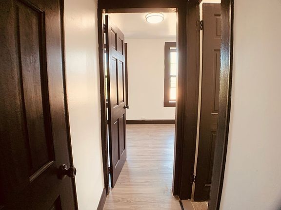 3rd image of 21-27 27th St #2C
