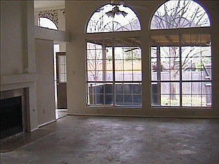 3rd image of 5513 Willowbrook Dr