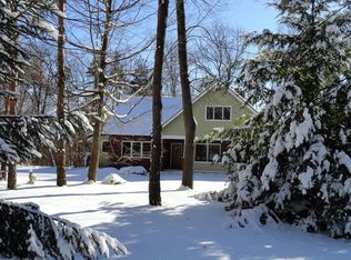 13891 Riker Rd, Chelsea, MI 48118