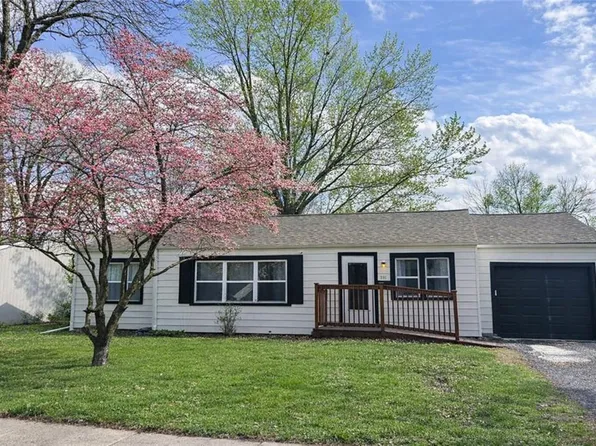 101 SE 9th St, Lees Summit, MO 64063