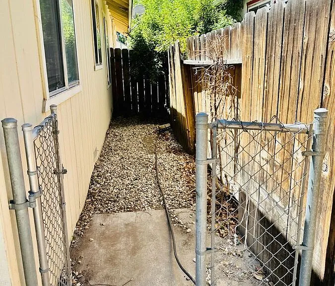 2256 Morninglory Dr — Photo 7