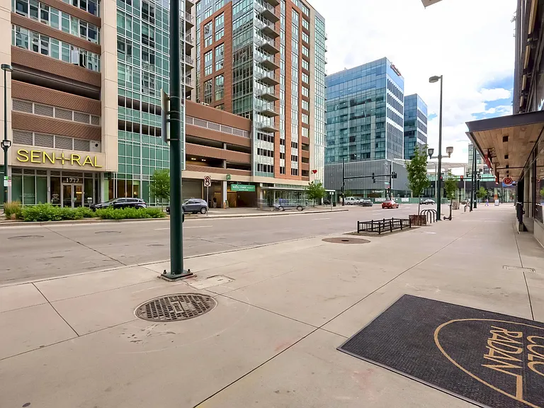 1752 Wewatta St #1121 — Photo 38