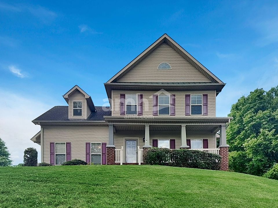 1st image of 1523 Bailey Park Ln