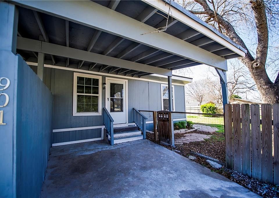 1st image of 901 Valdez St #2