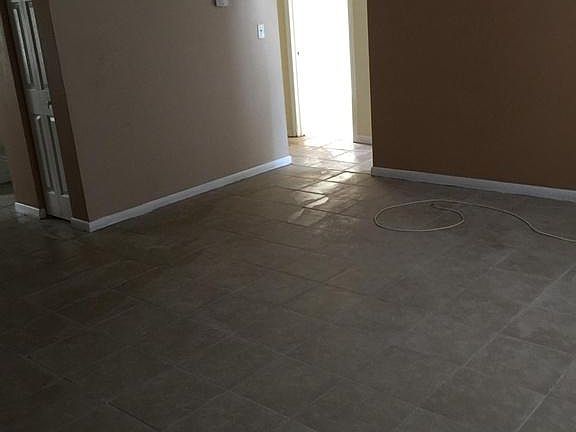 3rd image of 101-313 Oak Rose Ln #101
