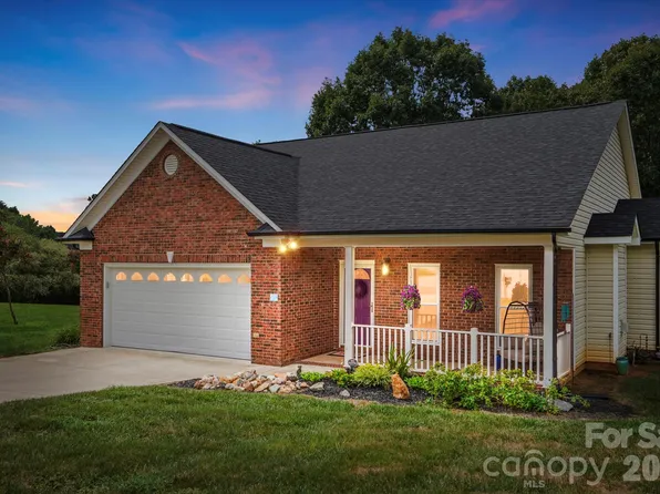 282 Kendra Dr SW, Concord, NC 28025