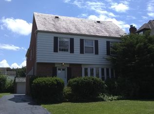 19304 Winslow Rd, Shaker Heights, OH 44122