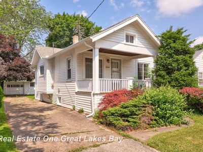 2249 N Clinton St, Saginaw, MI, 48602