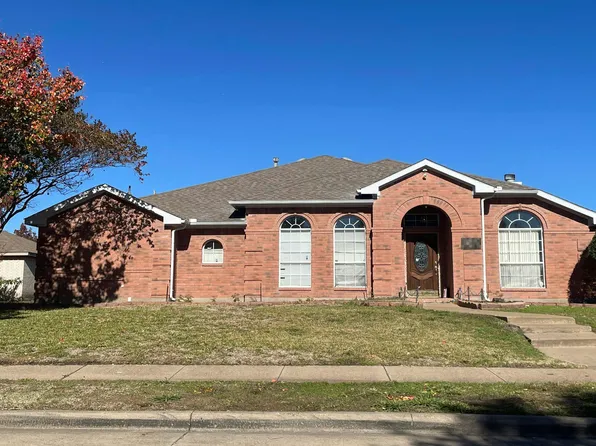 2915 Pinecrest Ct, Mesquite, TX 75181
