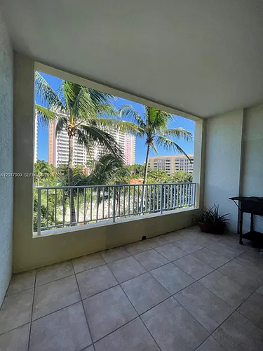 717 Crandon Blvd #408 Photo 1