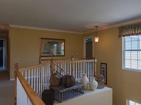2nd image of 8 Birchwood Ct