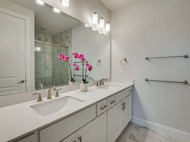 9601 Thorncrown Ln — Photo 6