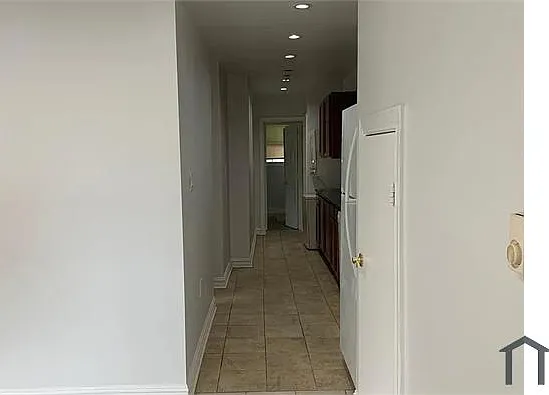 2 bed, 650 sqft, $1,650 — Photo 3