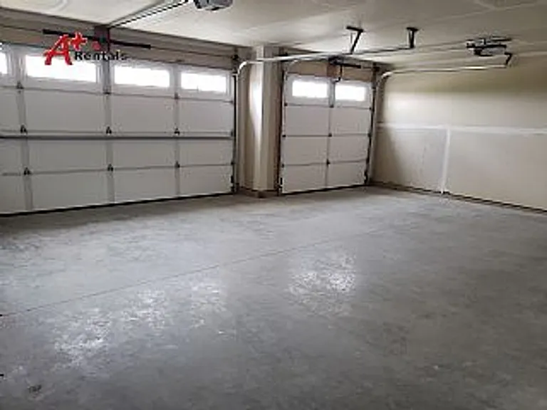 4513 S Dubuque Ave — Photo 18