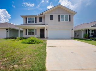 5280 Peach Dr, Pace, FL 32571