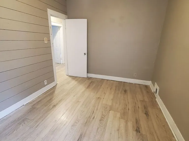 2403-2405 N 39th St. (Duplex) (Ace Property) — Photo 10
