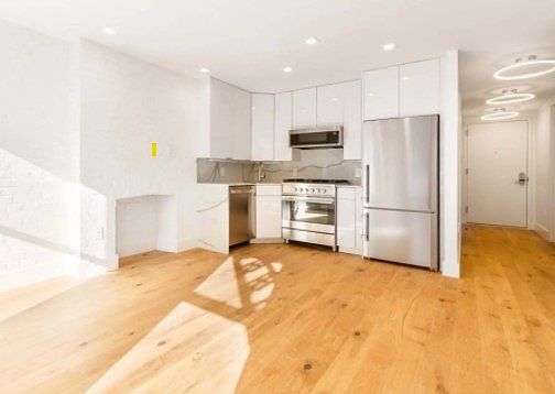 1st image of 90 Atlantic Ave #22