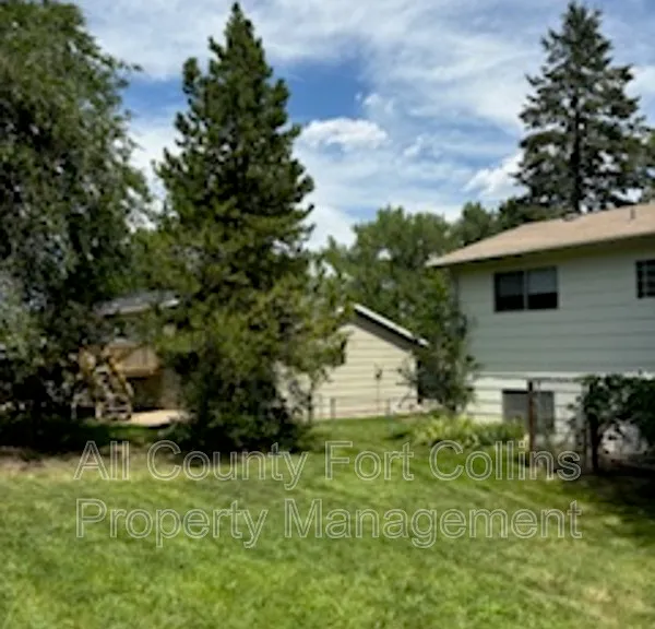 1990 Dorset Dr — Photo 6