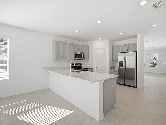 2nd image of 2403 Slippery Rock St