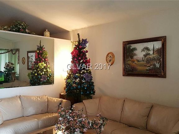 5th image of 8296 Beekman St