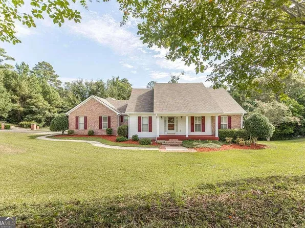 100 Saint James Pl, Macon, GA 31204