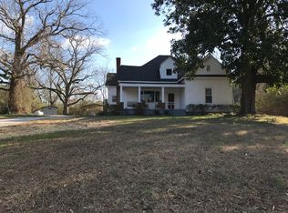 112 Thompson Rd, Tyrone, GA 30290