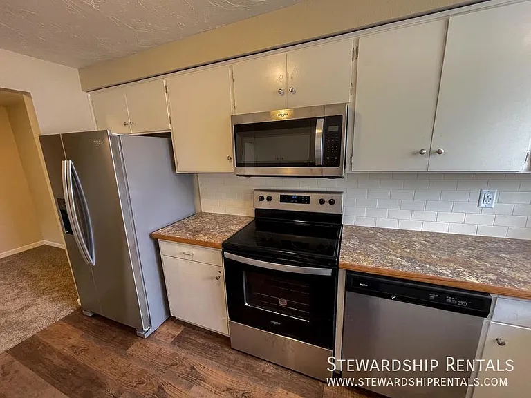 1859 W 12th Ave — Photo 3