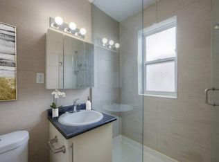 778 Broadview Ave #31, Toronto, ON M4K2P7