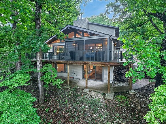 2nd image of 1054 Linn Creek Rd