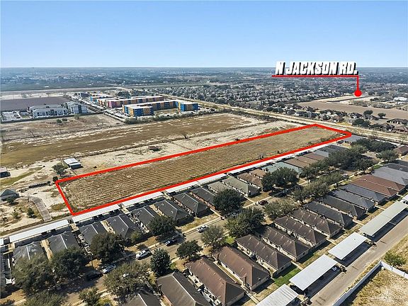 2nd image of 1915 N Sugar Rd