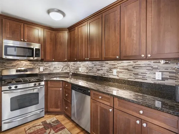17 Broadway #2F, Harrison, NY 10528