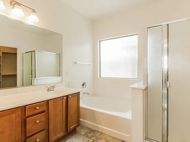 1809 W Dugan Dr — Photo 9