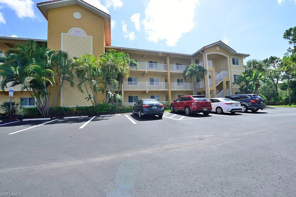 2 bed, 2.0 bath, 1129 sqft, $4,000 — Photo 1