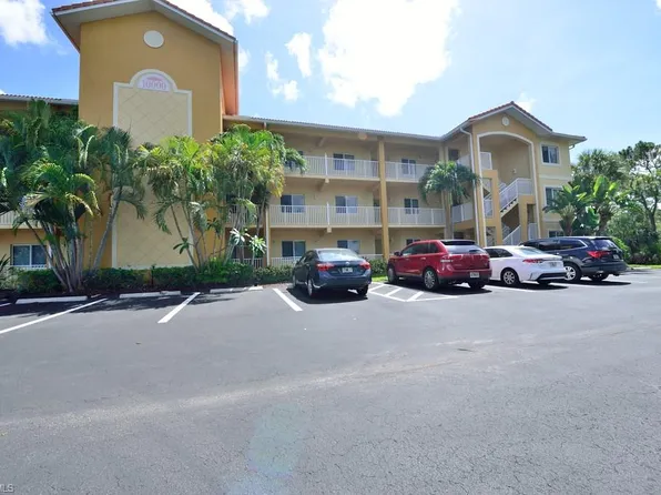 10000 Maddox Ln, Bonita Springs, FL