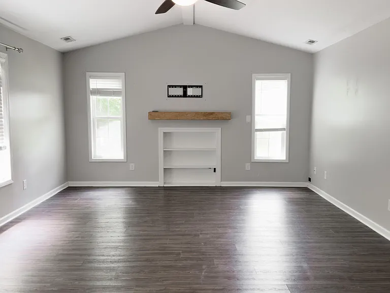 203 Saw Briar Ct — Photo 22