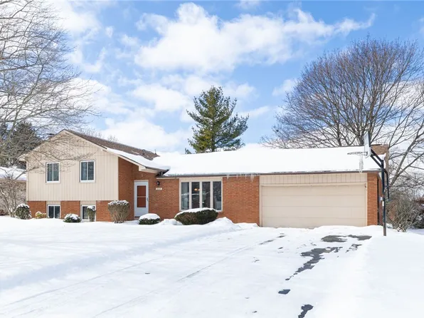 119 Chimney Hill Rd, Rochester, NY 14612