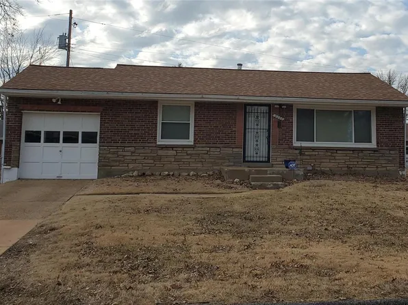 9245 Edna St, Saint Louis, MO 63137