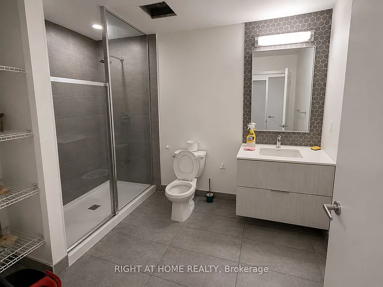 2520 Eglinton Ave W #1011 — Photo 7