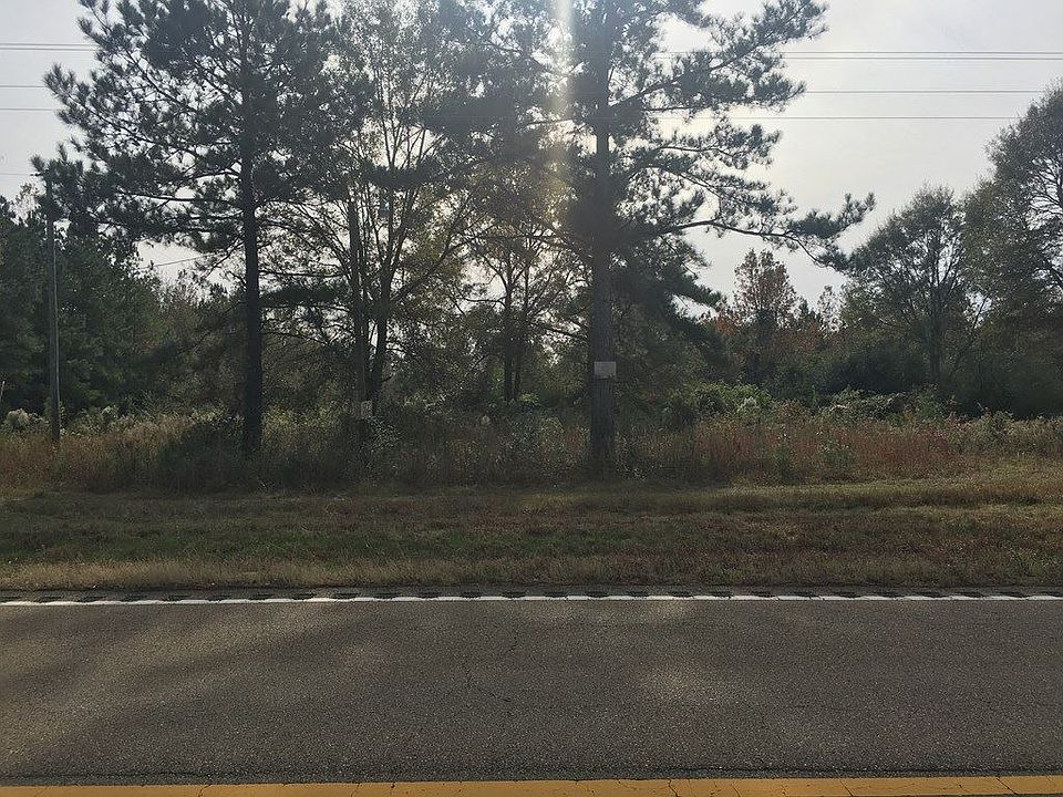 2nd image of 7050 Highway 48 E