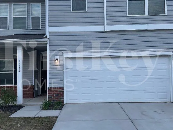 7632 Wallace Farm Ln, Charlotte, NC 28213