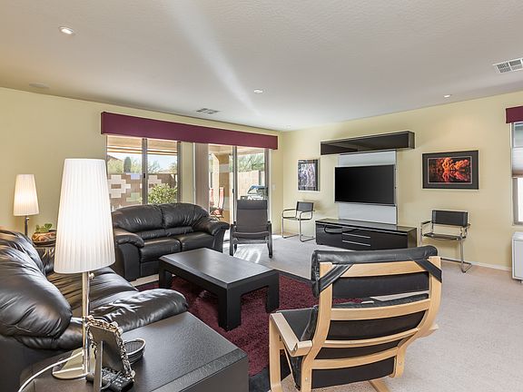 2nd image of 8007 W Sonoma Way