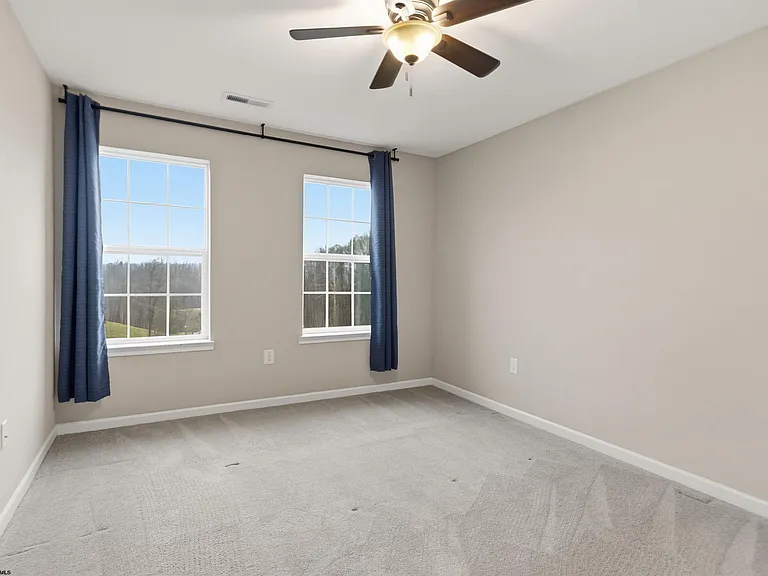 13 Dover Ct — Photo 20