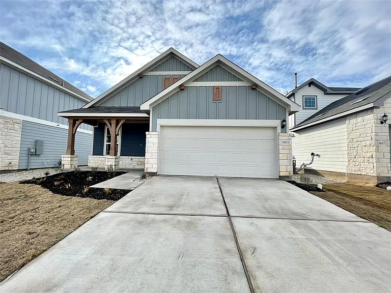 1613 Brimhurst Dr — Photo 1